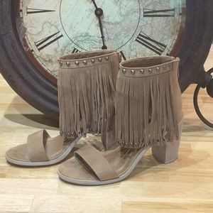 Very Volatile Lux Fringe Heel